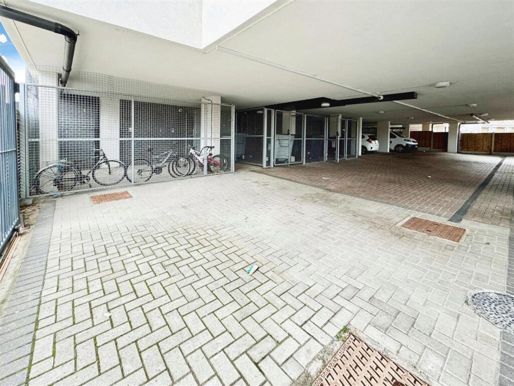 London Road, Southend-On-Sea