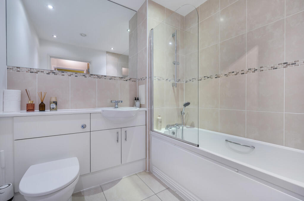 1388734-9-69397ac...