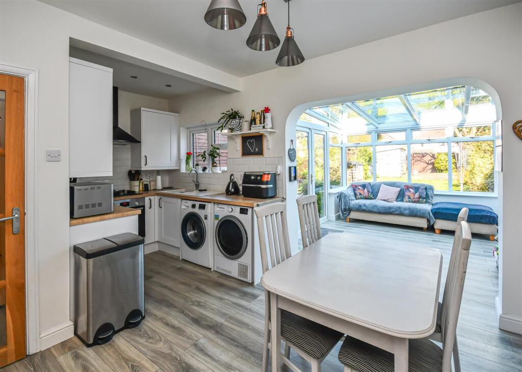 20 Hilston Avenue-Kitchen Family Room.jpg