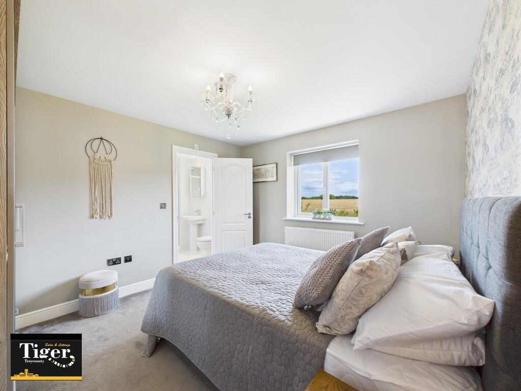 CAM03440G0-PR0373...