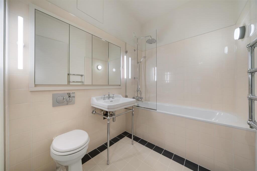 Flat E, 20 Newcourt Street NW8 7AA-No Watermark-3.