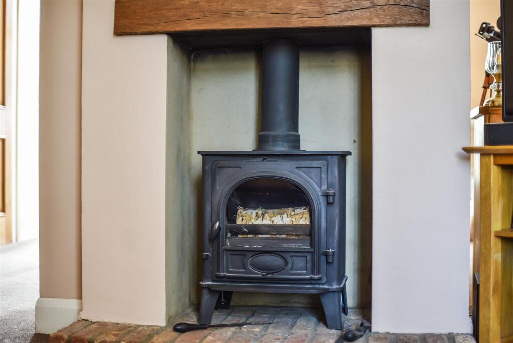 Fireplace.jpg