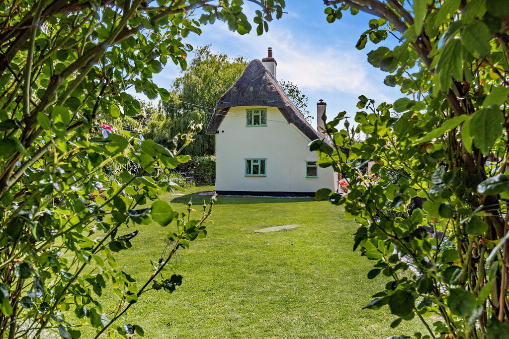 8648450-exterior1...