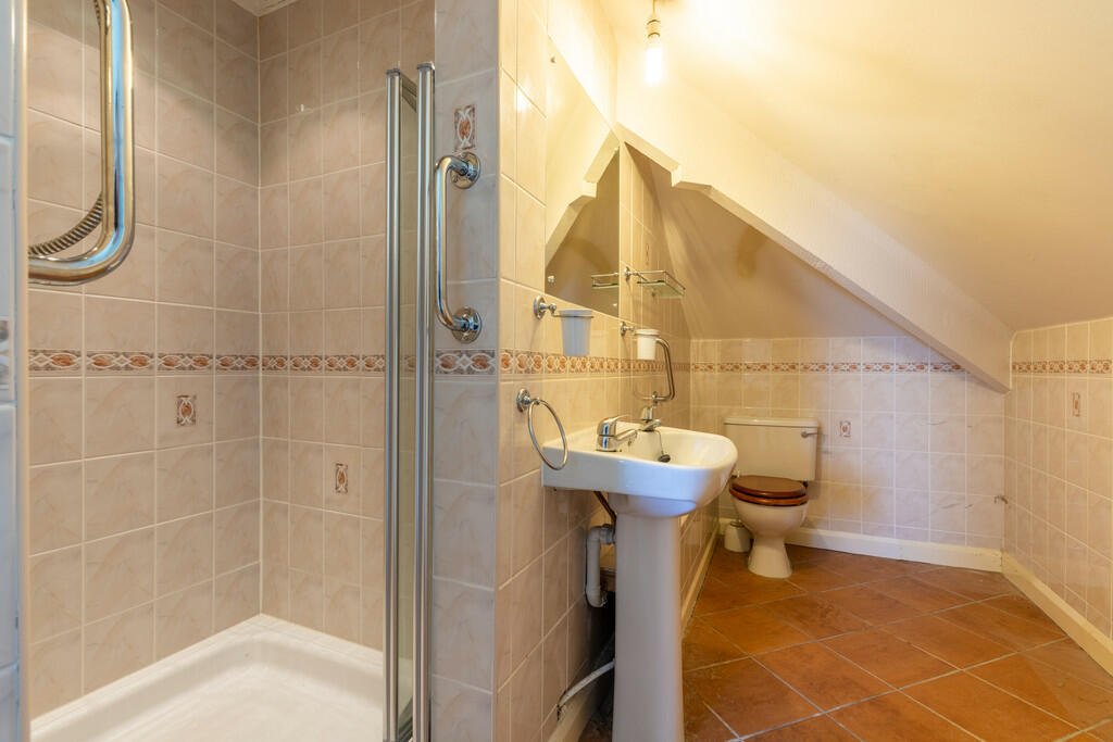 En Suite Shower R...
