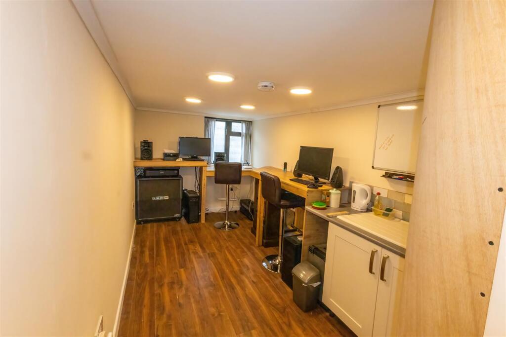 Southways-03-standard.jpg