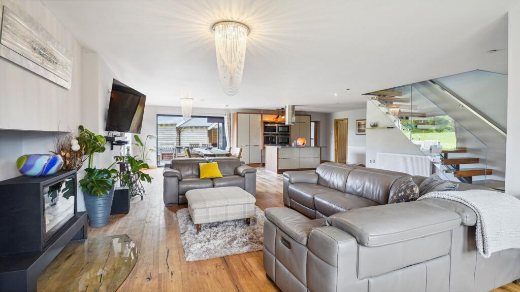 Open Plan Living/Kitchen/Dining Room