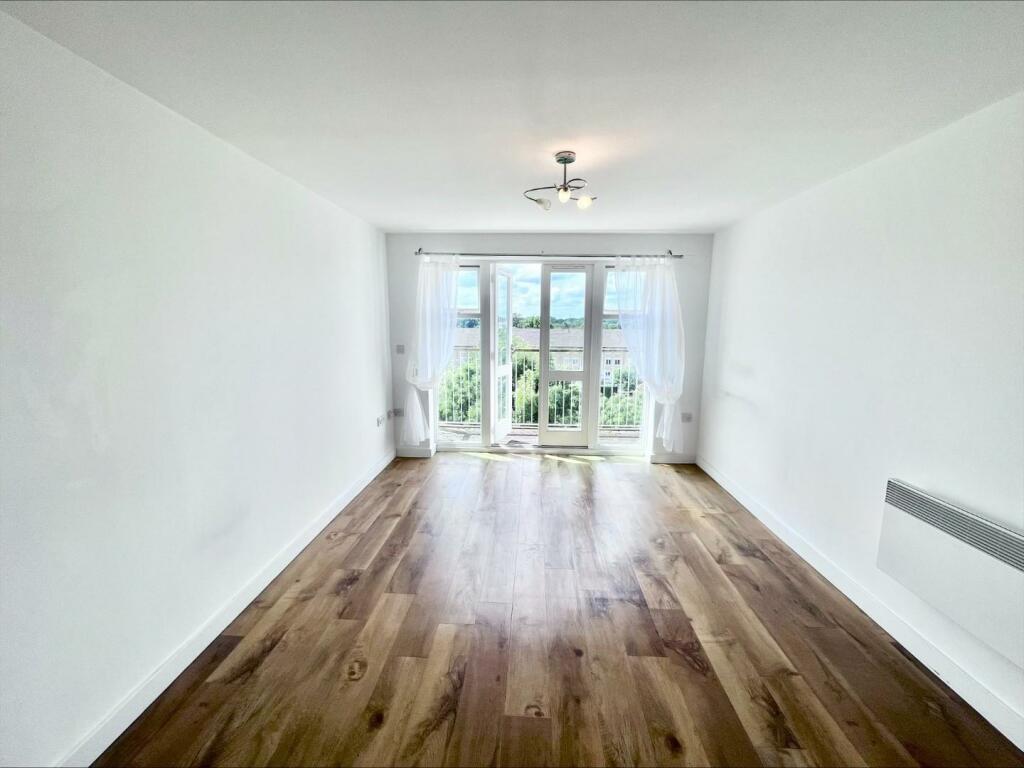 Recepetion Room.jpg