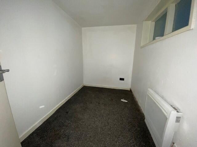 Bedroom 2 T202511071120.jpg