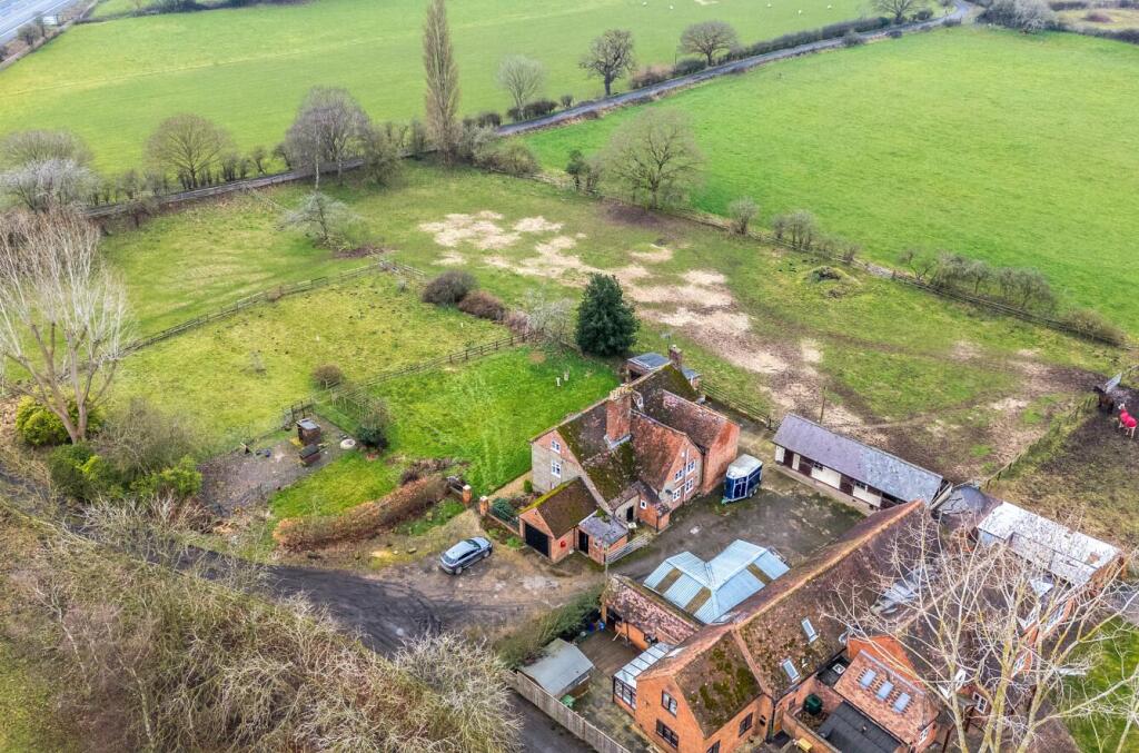 Longbridge Farm, Warwick (5).jpg