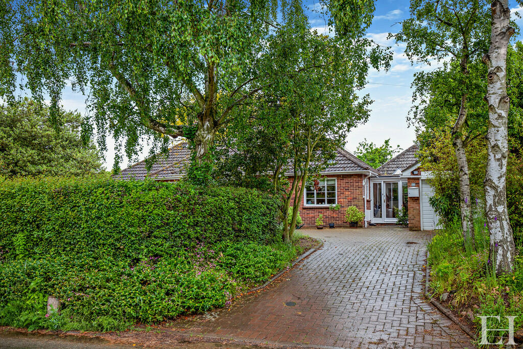 8601488-exteriorW...