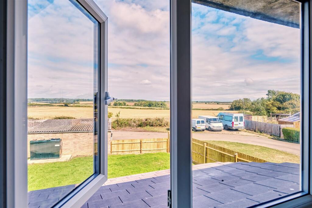 04-09-24-7 Townsend Court Upper benefield-79_HDR.j