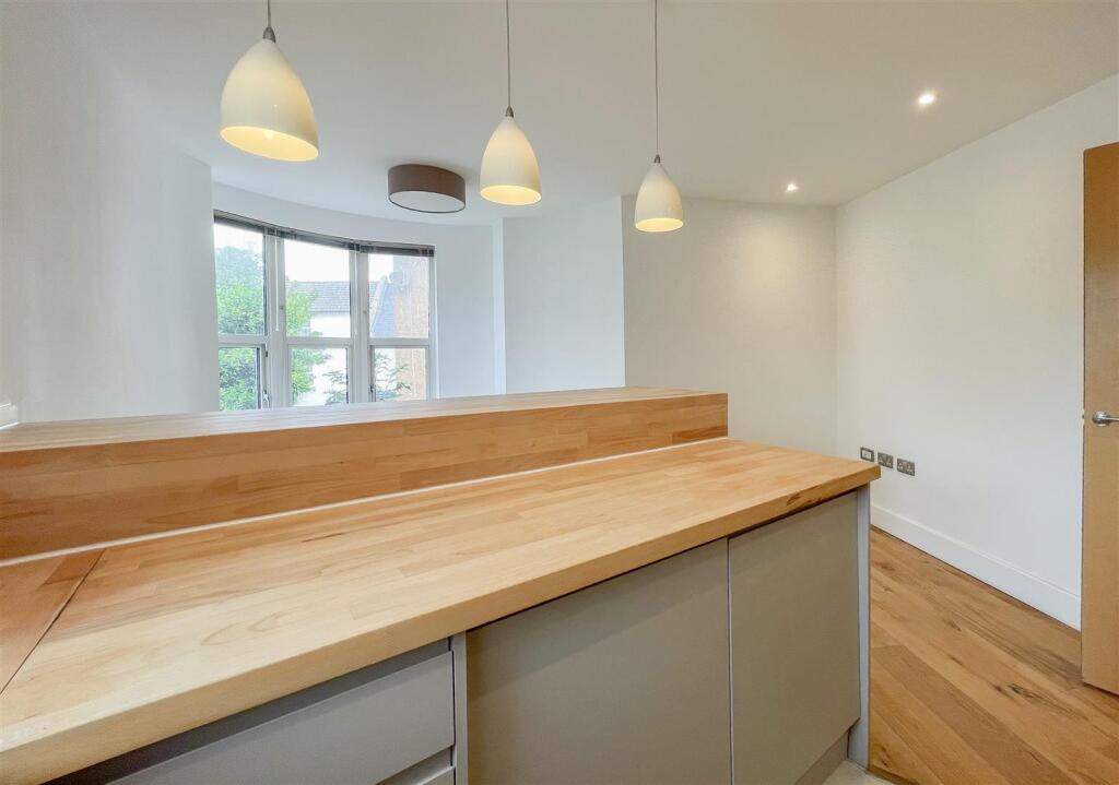 Living Room / Kitchen