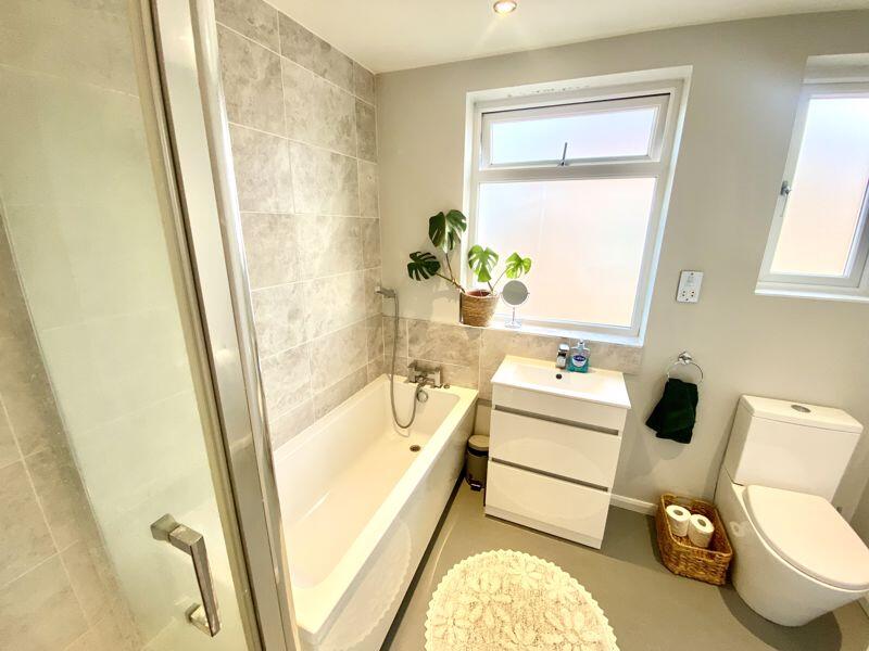 Bath and Shower Room