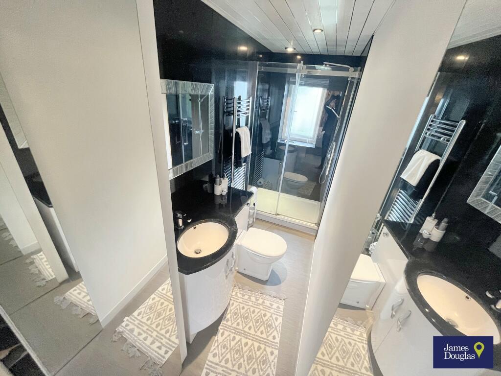 Ensuite1