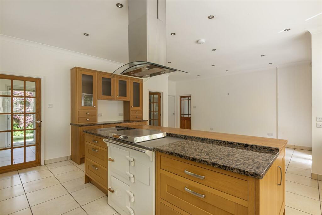 Kitchen into breakfast area.jpg