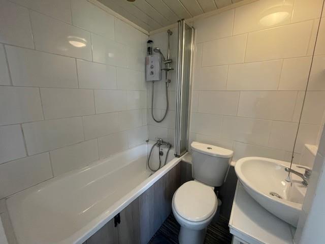 Ensuite.jpg