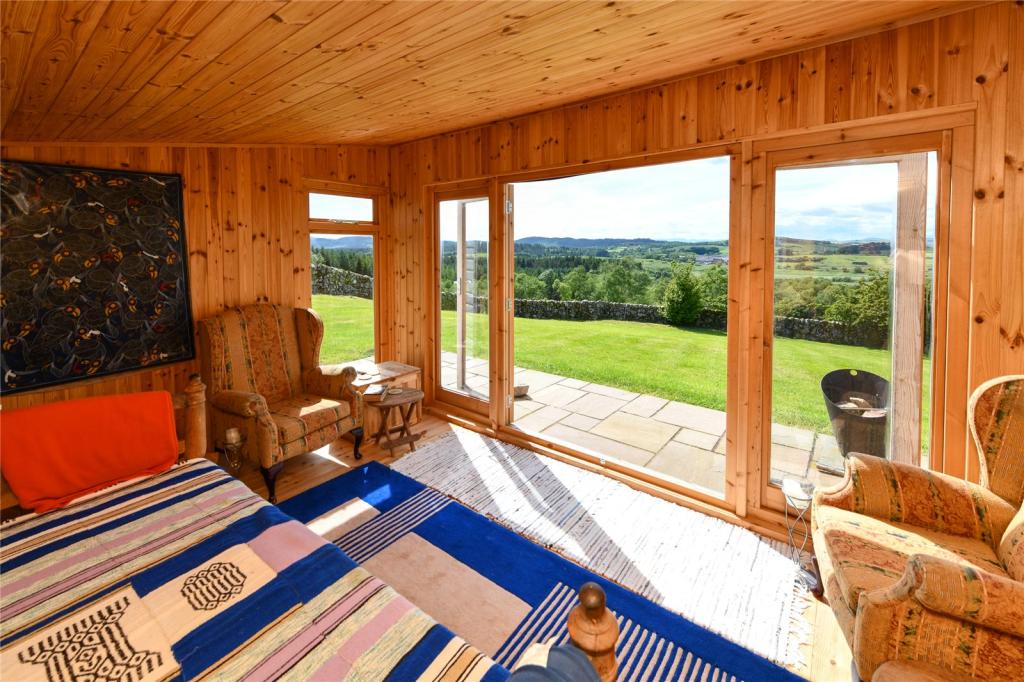 'Sundowner Shed'