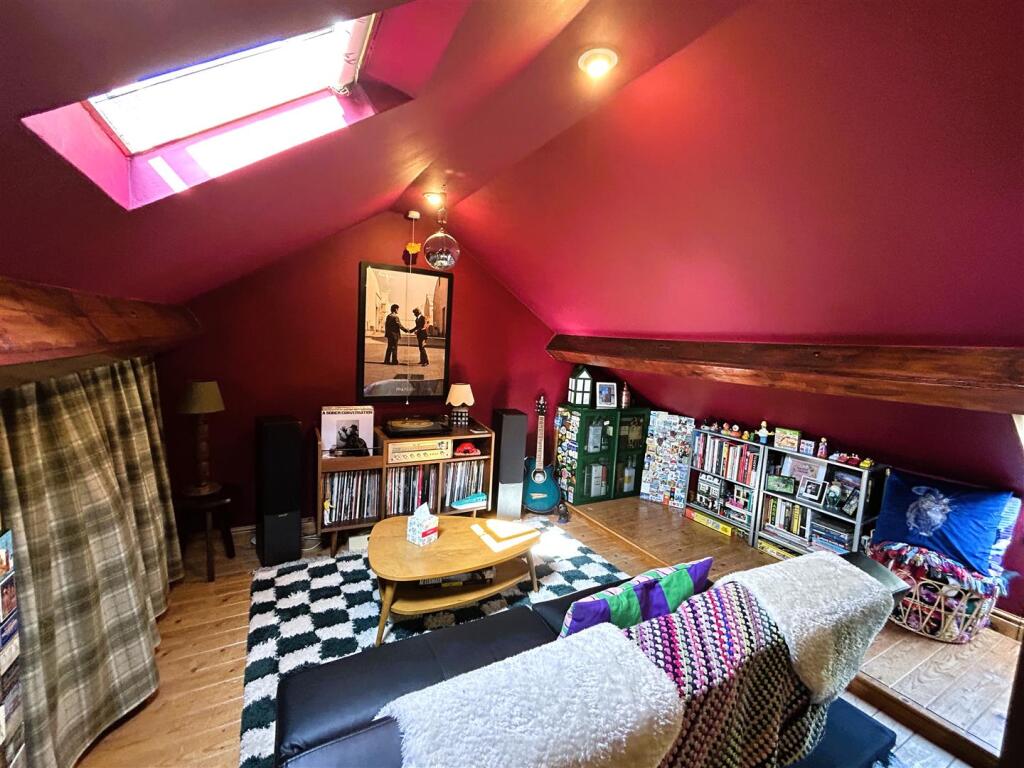 attic room.JPG
