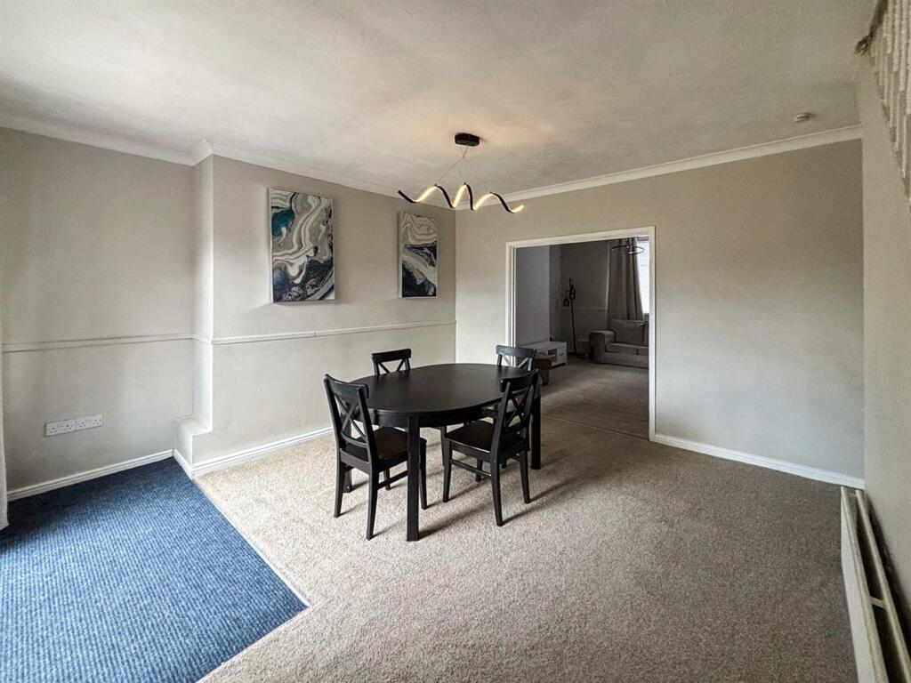 WhatsApp Image 2025-03-25 at 12.31.08_ea4b40a6_1.j