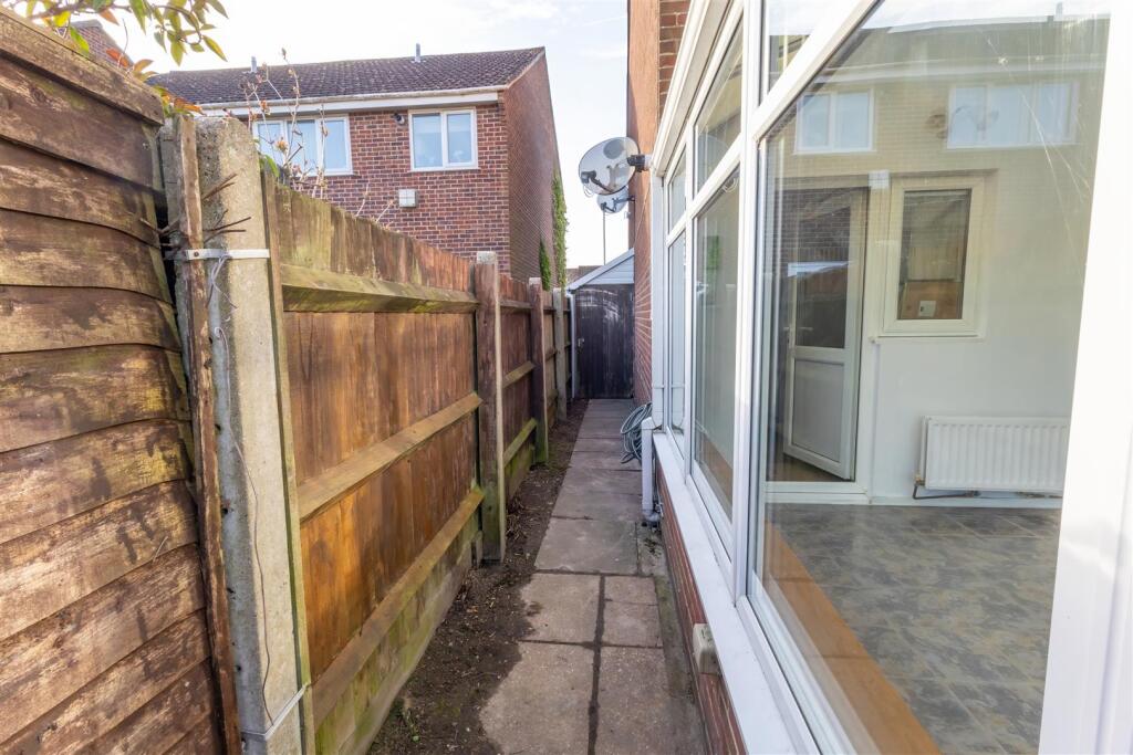 Viking Close-03 - t.jpeg