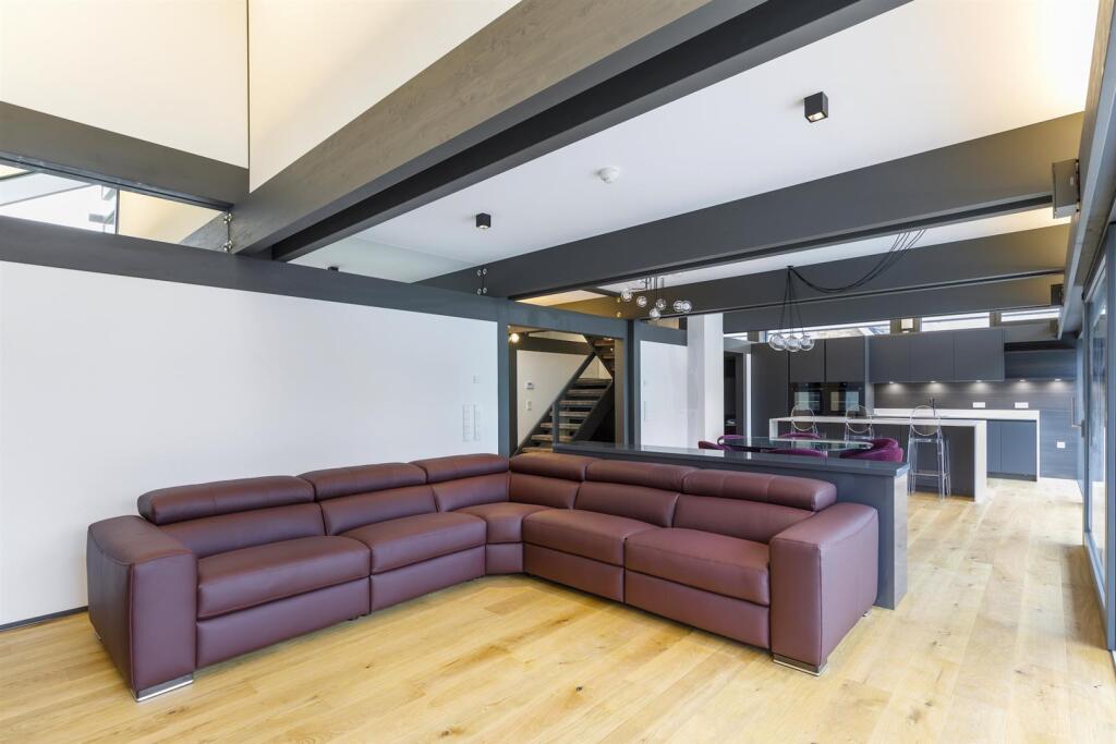 ManorPlace_WEB_4.jpg