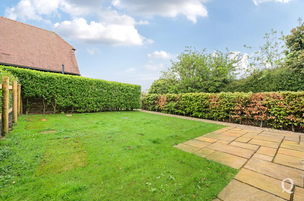 1029b758-9c63-4c1...