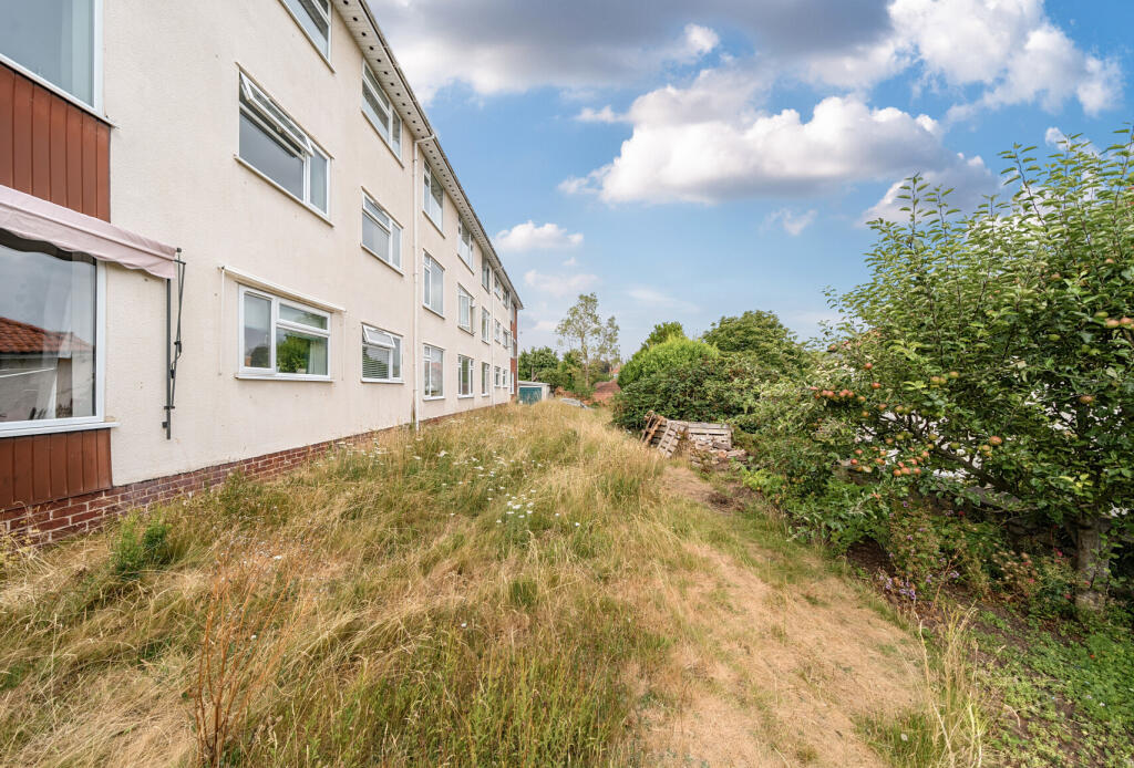 1329303-16-688105...