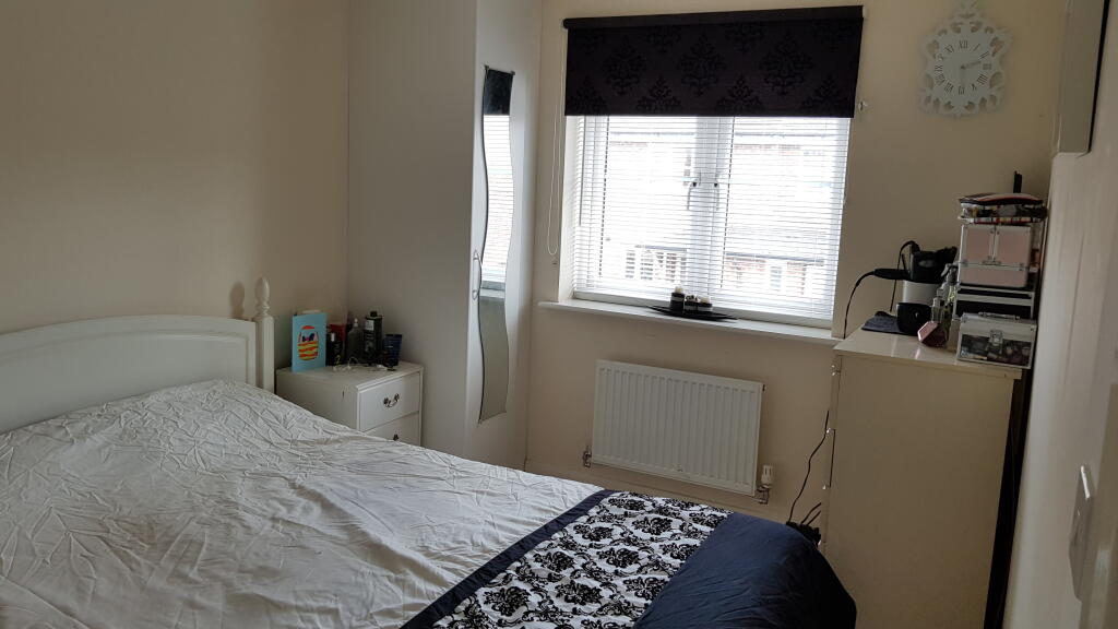 Bedroom 1-1