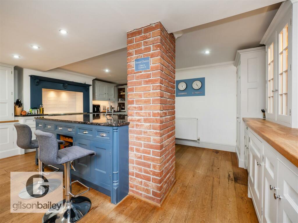 38HowardClose-40.jpg