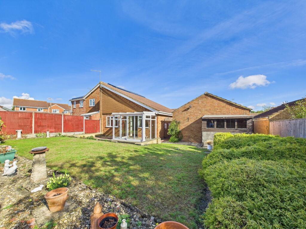 CAM01338G0-PR0137-STILL012