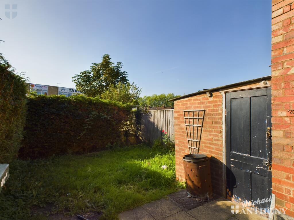 CAM03218G0-PR0349-STILL004