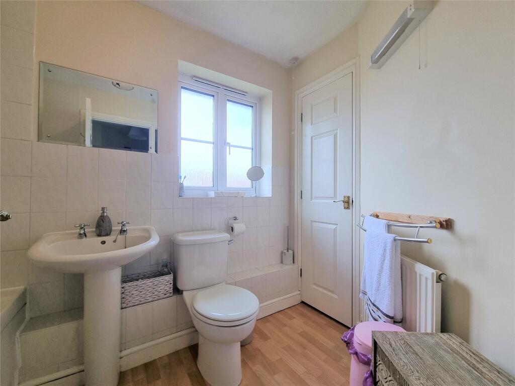 Main Bathroom