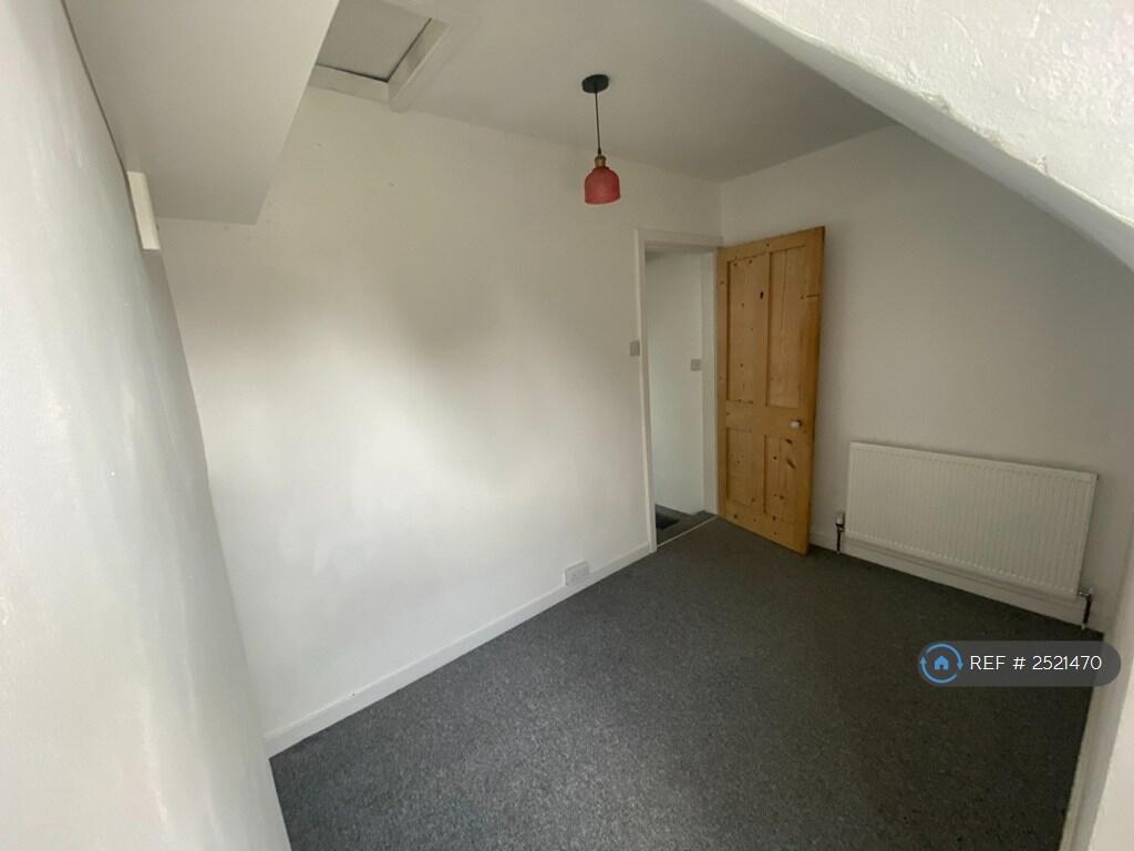 Forth Bedroom