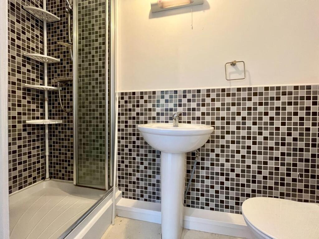 Bedroom 1 En Suite