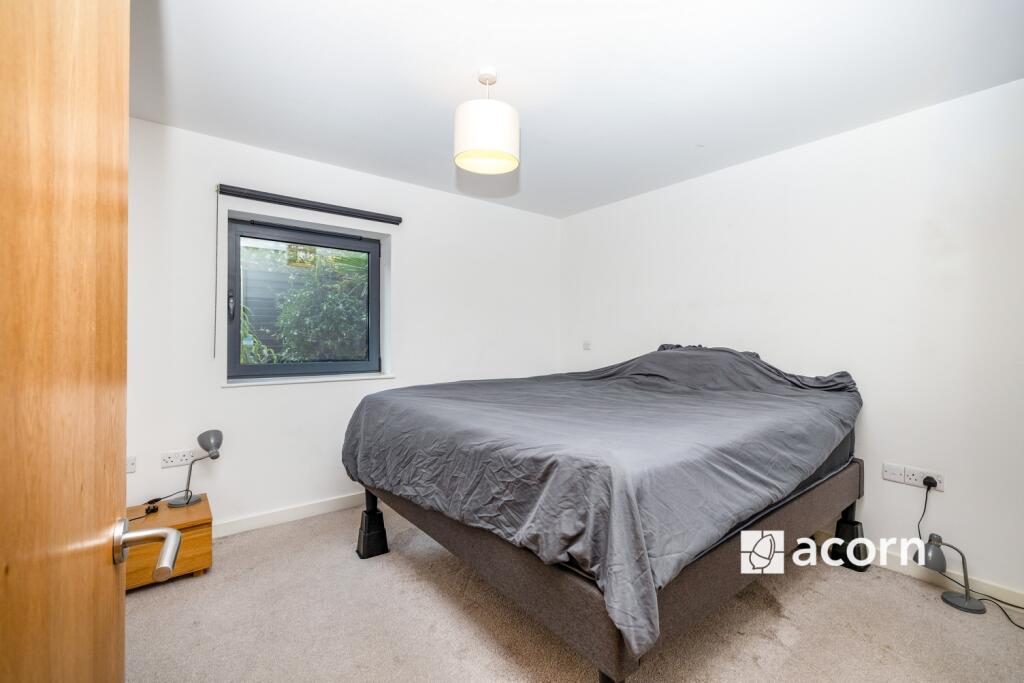 Bedroom (2)