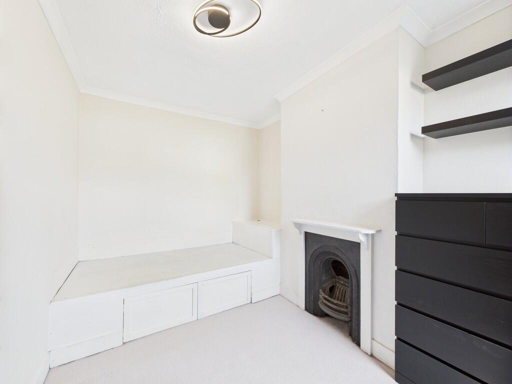 CAM04018G0-PR0292...