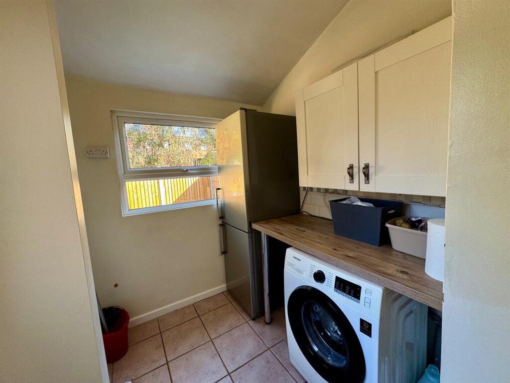 Utility 14 Outwood.jpg