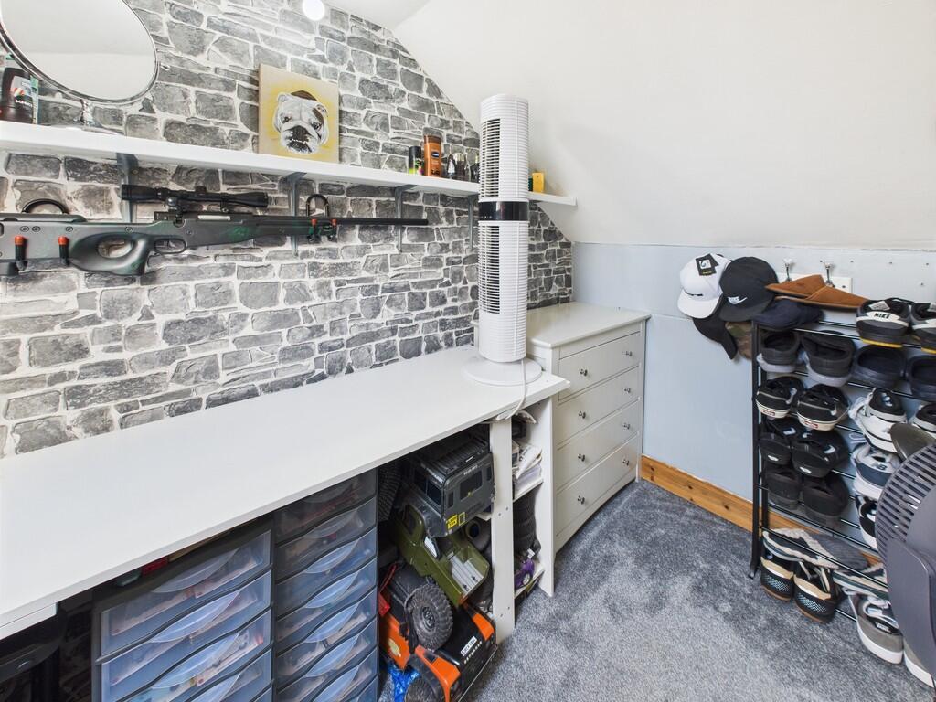 CAM03974G0-PR0191...