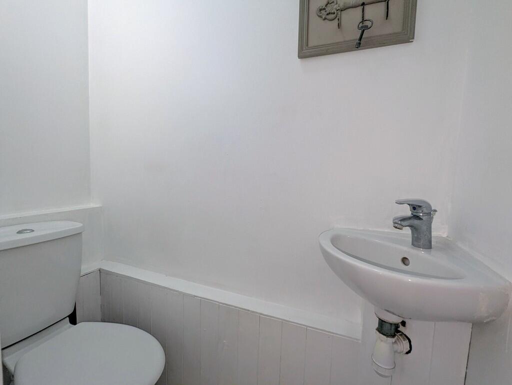 PXL_20250513_1524...