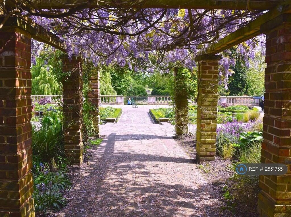 Southwark Park
