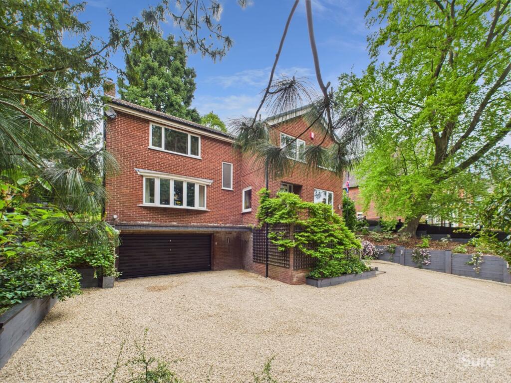 Front - Driveway and Garage