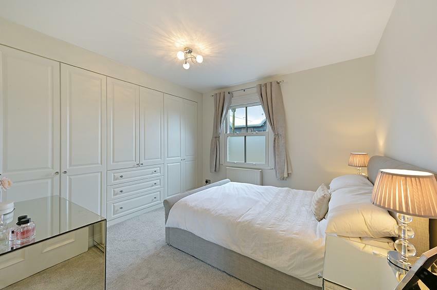 OATLANDS ROAD 14 (16 FROM 27)-8.jpg