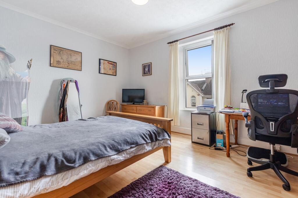 A13 - 50 Parkfield Road, Torquay - 250319