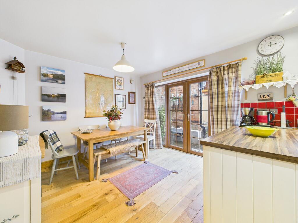 Dining Kitchen