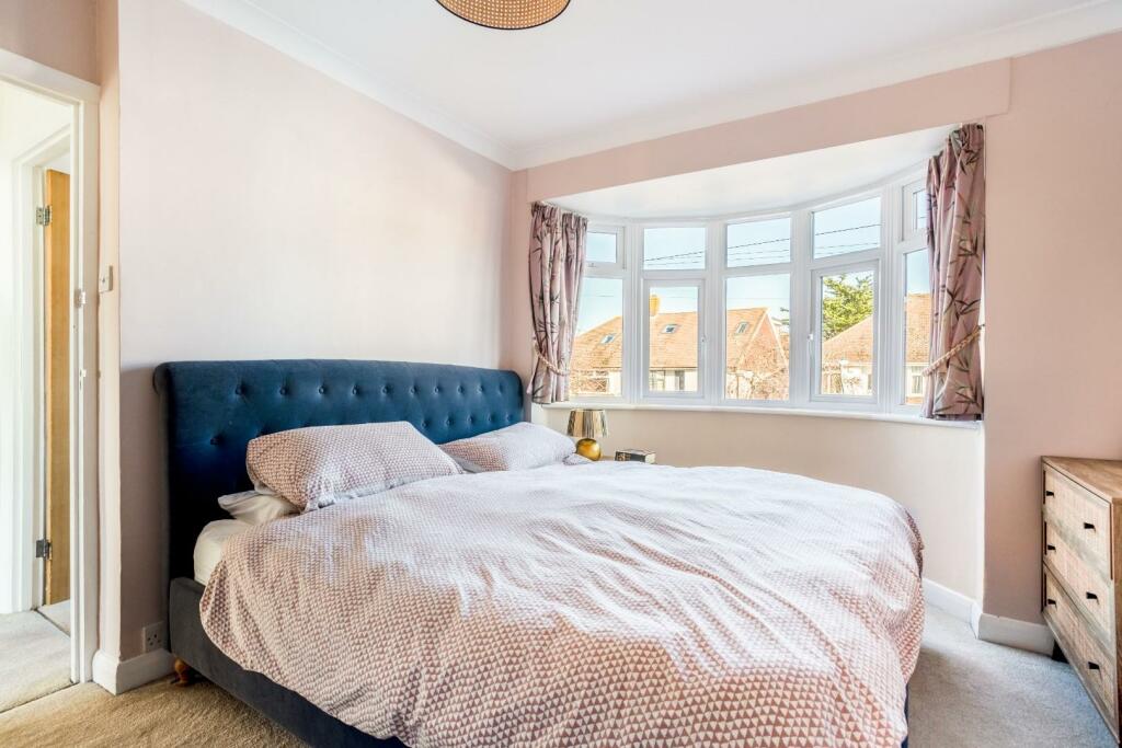 43 Gleton Avenue-2.jpg