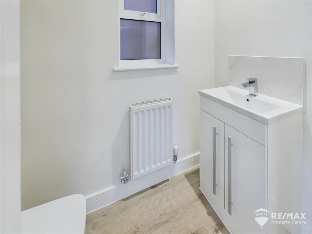 Ground Floor WC.jpg