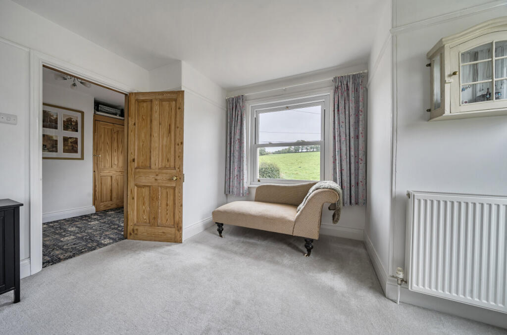 1364639-26-68ed2e...