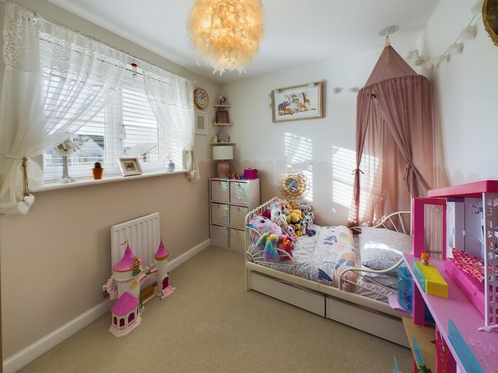 CAM02854G0-PR0300...