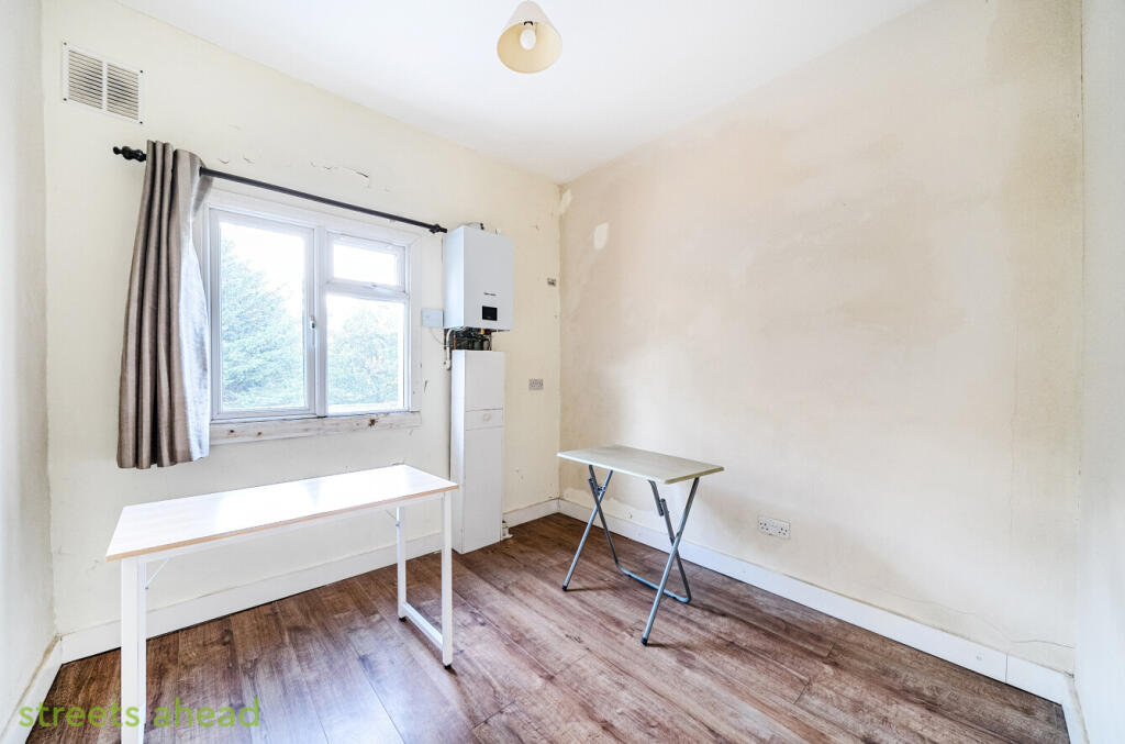 016e2be3-7df4-4a9...