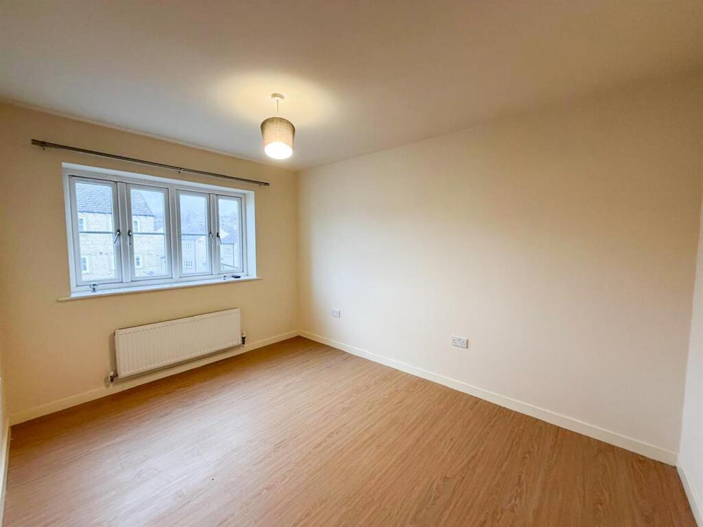 4 bed townhouse, Silsden